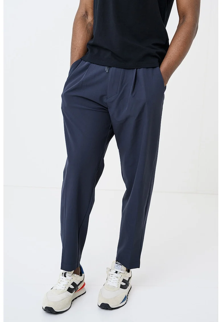 Pantaloni conici, Albastru ultramarin