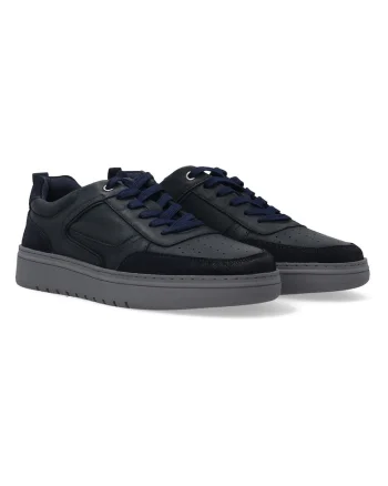 Pantofi sport uni cu perforatii discrete
