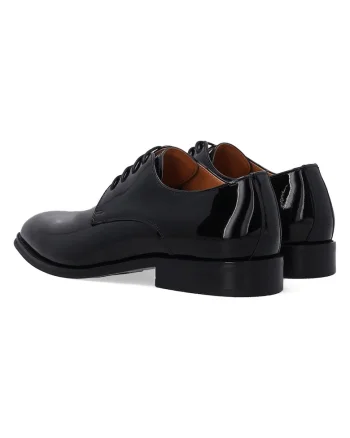 Pantofi din piele lacuita cu sireturi