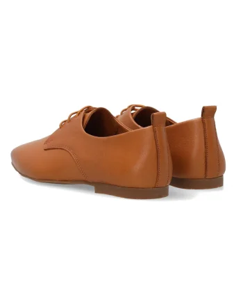 Pantofi din piele cu sireturi