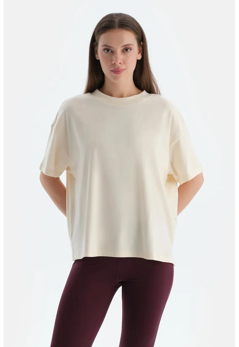 Tricou lejer cu maneci cazute, Alb fildes