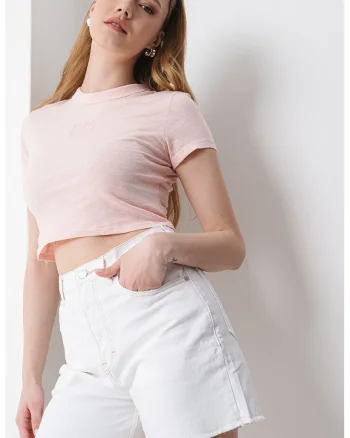 Tricou crop cu decolteu la baza gatului, Roz pastel