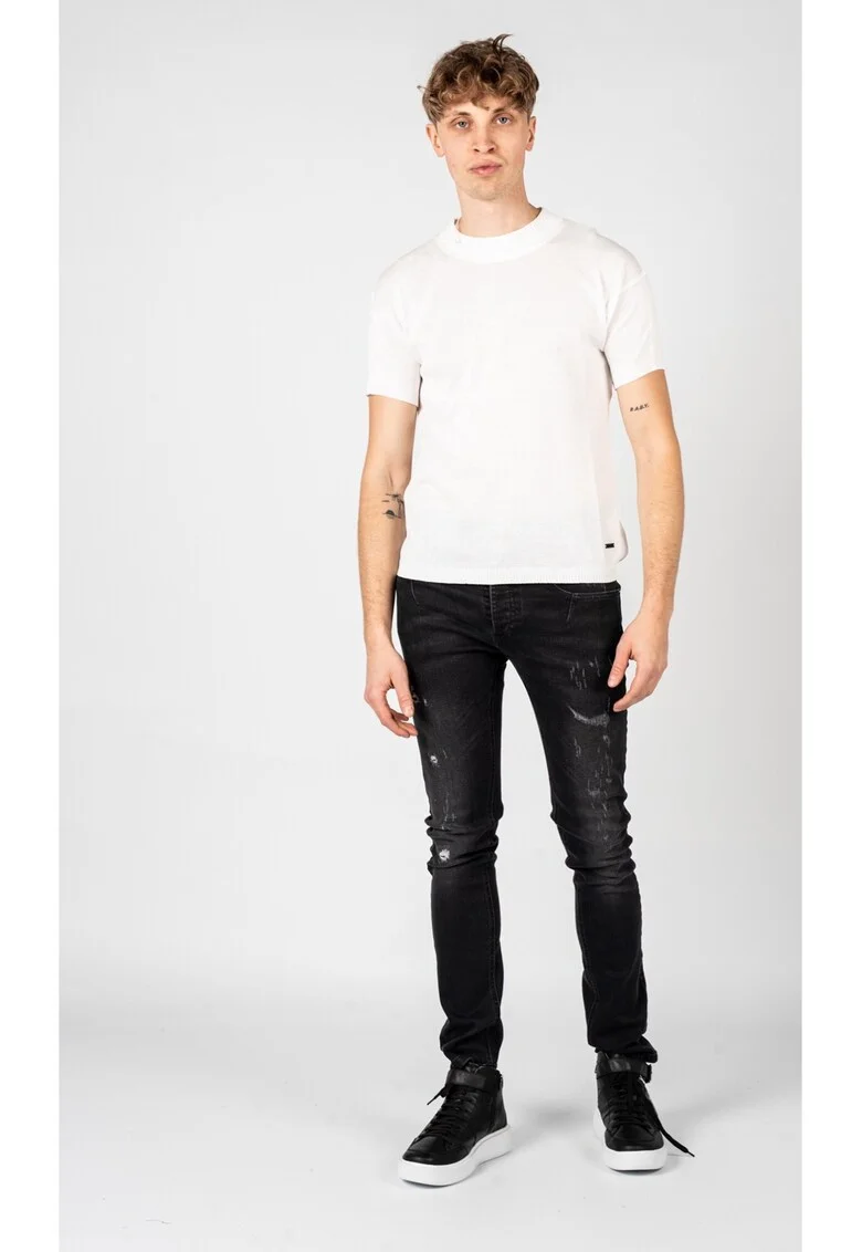 Tricou din bumbac cu decolteu la baza gatului,