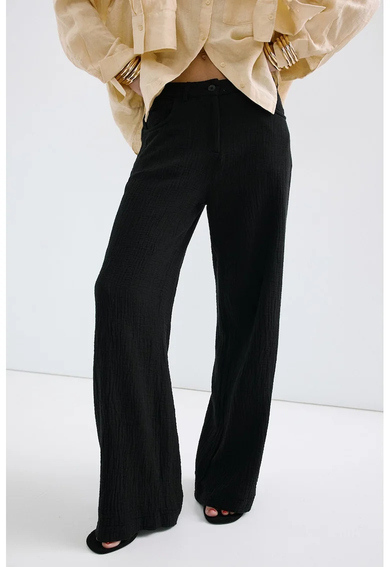 Pantaloni drepti cu talie joasa, Negru