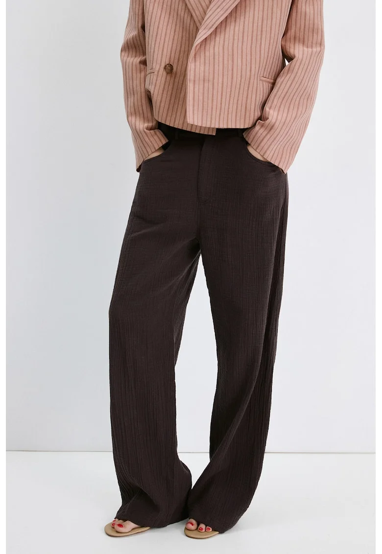 Pantaloni ampli, Maro inchis