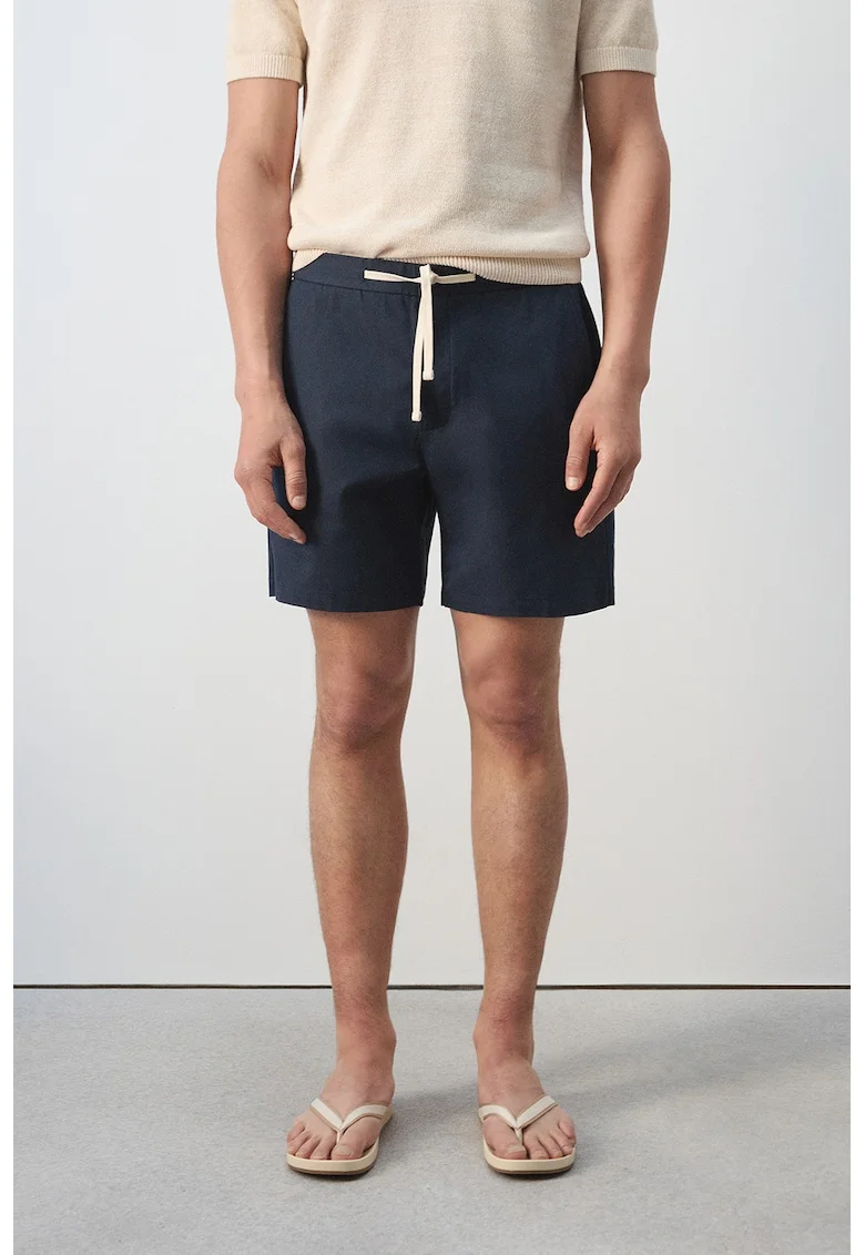 Pantaloni scurti din amestec de lyocell cu snur, Bleumarin