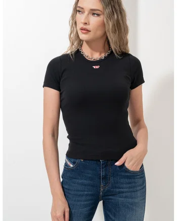 Tricou slim fit cu decolteu la baza gatului, Negru
