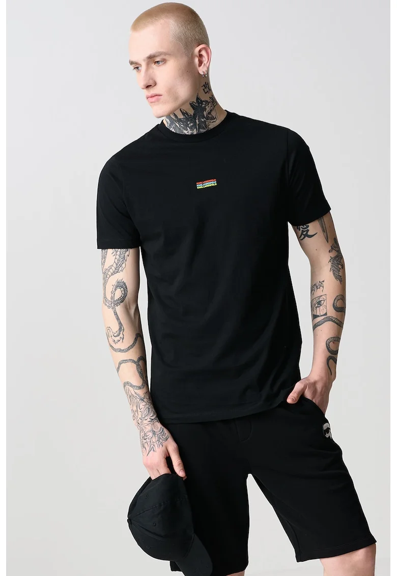 Tricou cu decolteu la baza gatului si logo discret, Negru
