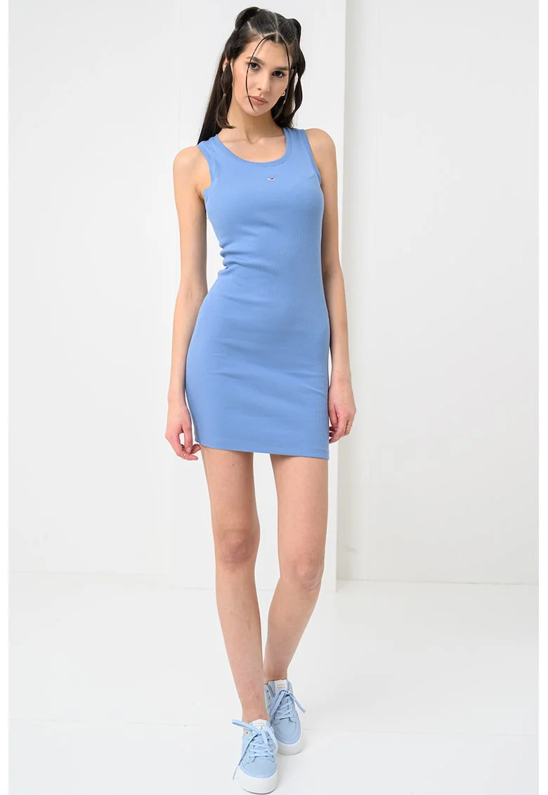 Rochie cambrata si striata cu logo discret