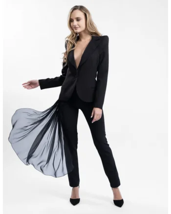 Pantaloni conici cu fronseu si volan lateral