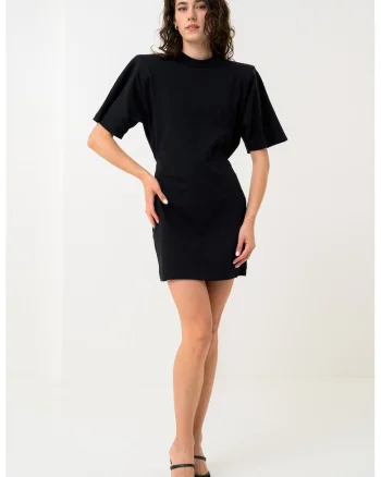 Rochie mini cu umeri intariti, Negru