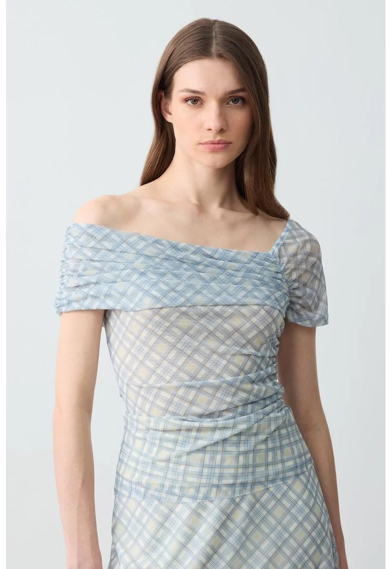 Bluza cu model si decolteu pe un umar, Albastru deschis/Bej deschis