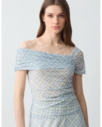 Bluza cu model si decolteu pe un umar, Albastru deschis/Bej deschis