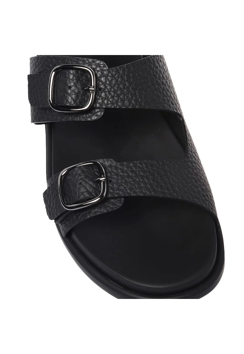 Papuci de piele, Negru