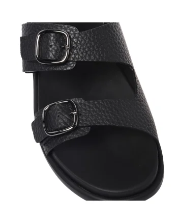 Papuci de piele, Negru