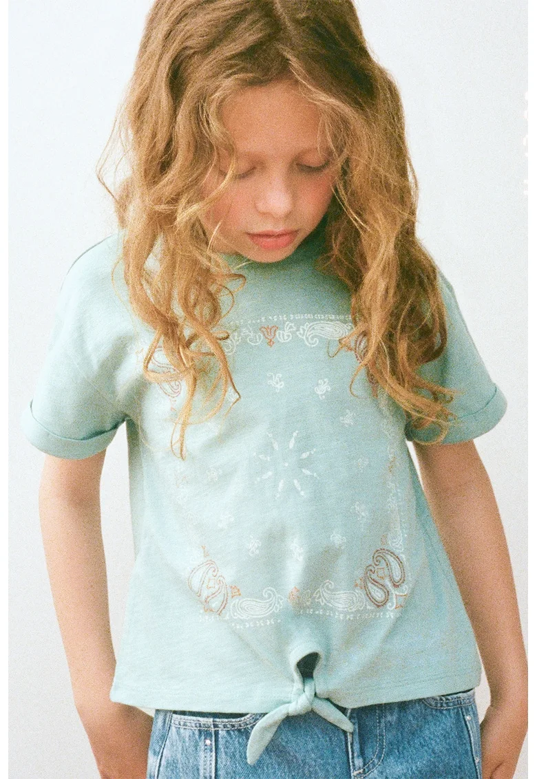 Tricou cu detaliu cu funda, Verde menta