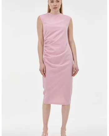 Rochie midi fara maneci cu detaliu drapat, Roz stins