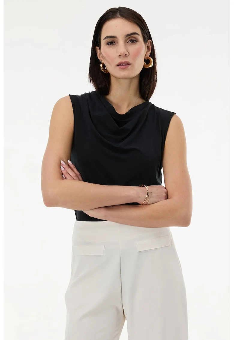Bluza fara maneci cu model uni, Negru