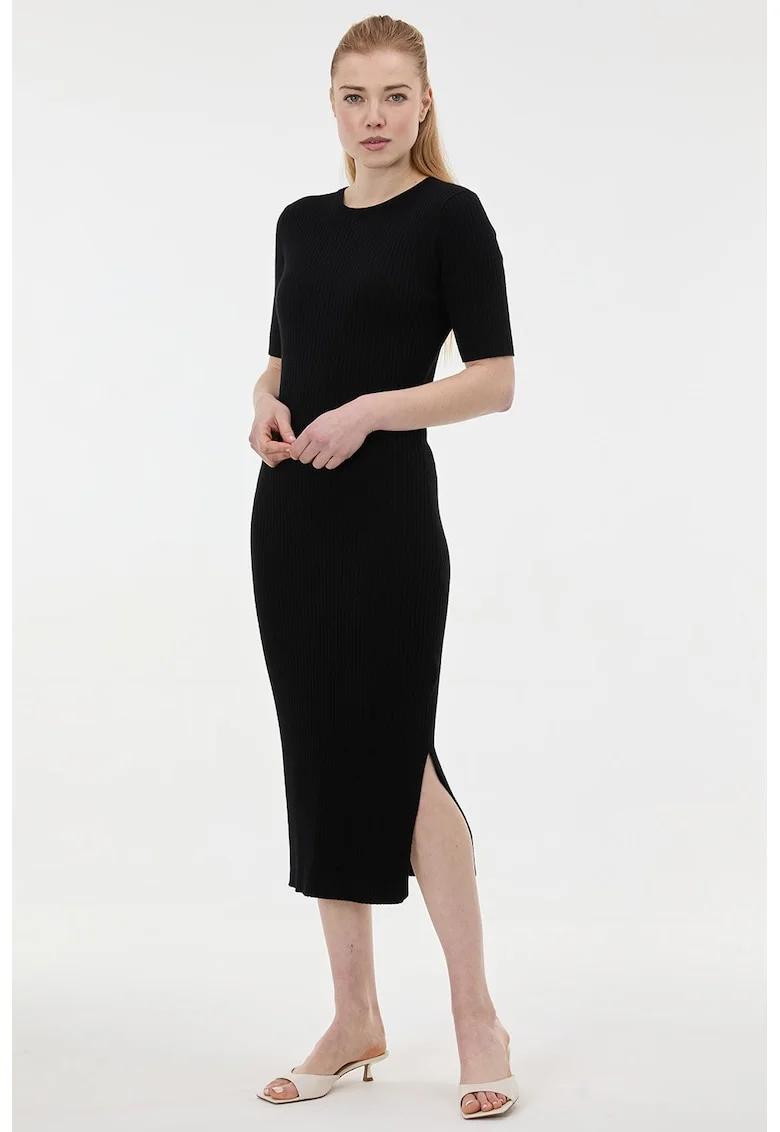 Rochie midi cambrata cu slit lateral, Negru