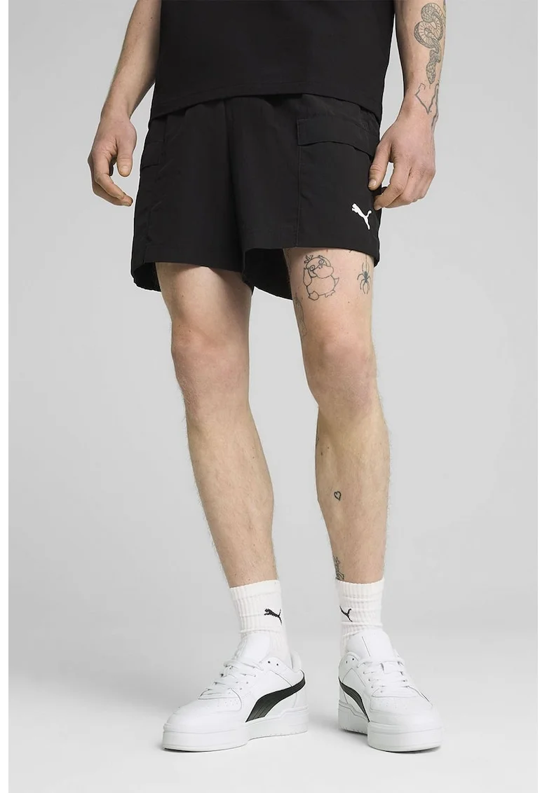 Pantaloni scurti cu buzunare laterale, Negru
