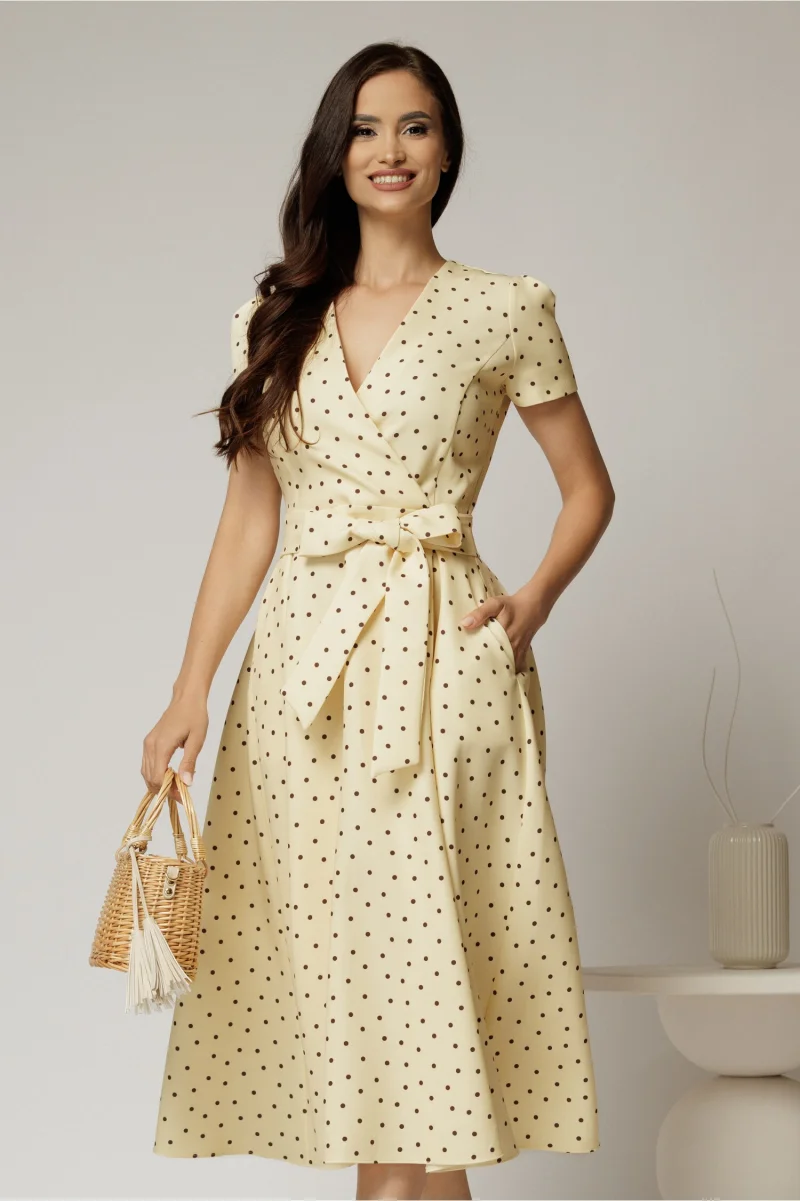 Rochie DY Fashion galbena cu buline cu decolteu petrecut si cordon in talie