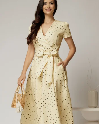 Rochie DY Fashion galbena cu buline cu decolteu petrecut si cordon in talie
