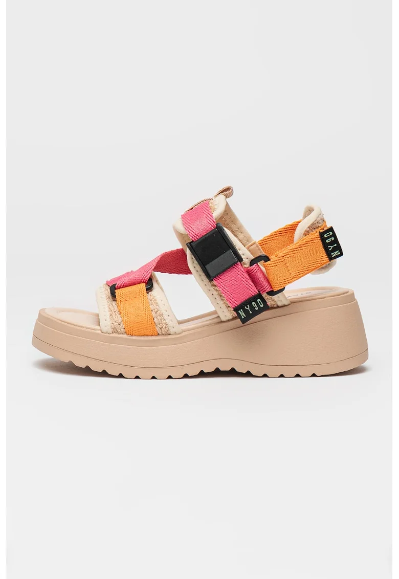 Sandale cu talpa wedge si catarama Decorum, Roz deschis/Maro nisip