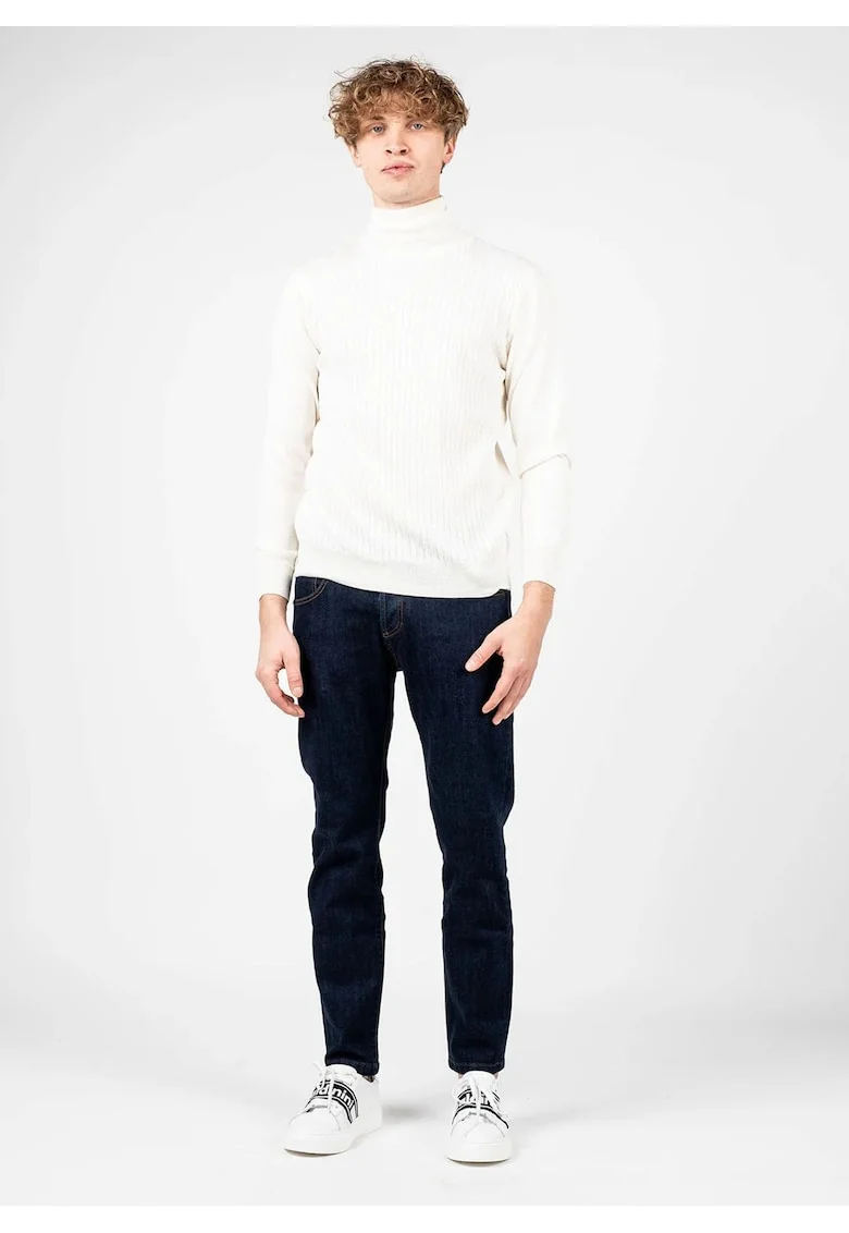 Blugi slim fit cu nasturi Lavo, 46