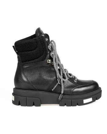Ghete de piele cu siret,