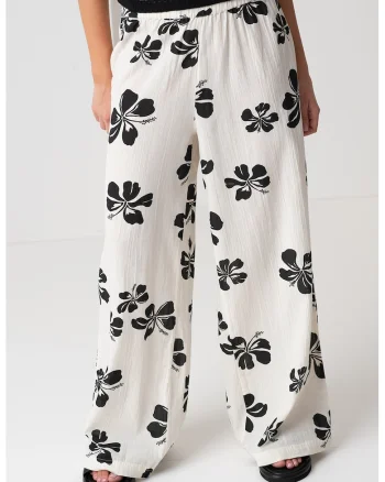 Pantaloni cu croiala dreapta si model floral, Negru/Alb murdar