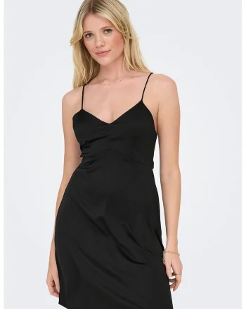 Rochie scurta cu croiala in A si bretele inguste