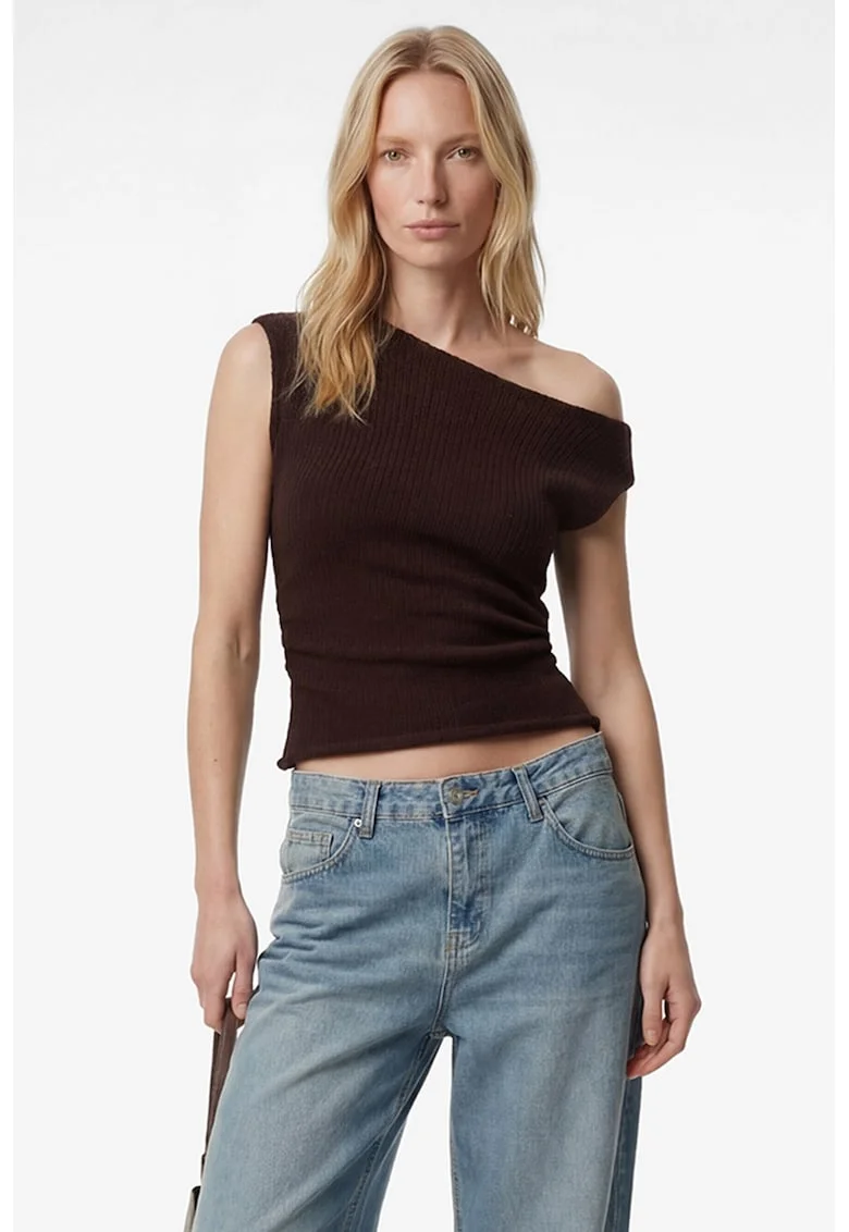 Bluza slim fit texturata cu decolteu asimetric, Maro
