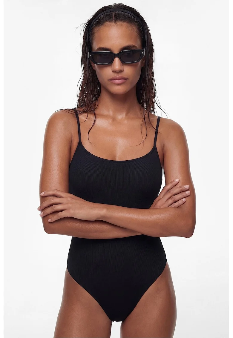 Costum de baie intreg cu model uni, Negru