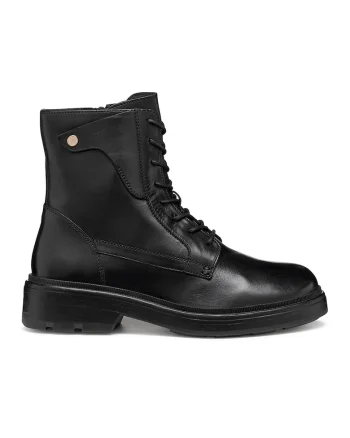 Ghete de piele cu sireturi, Negru