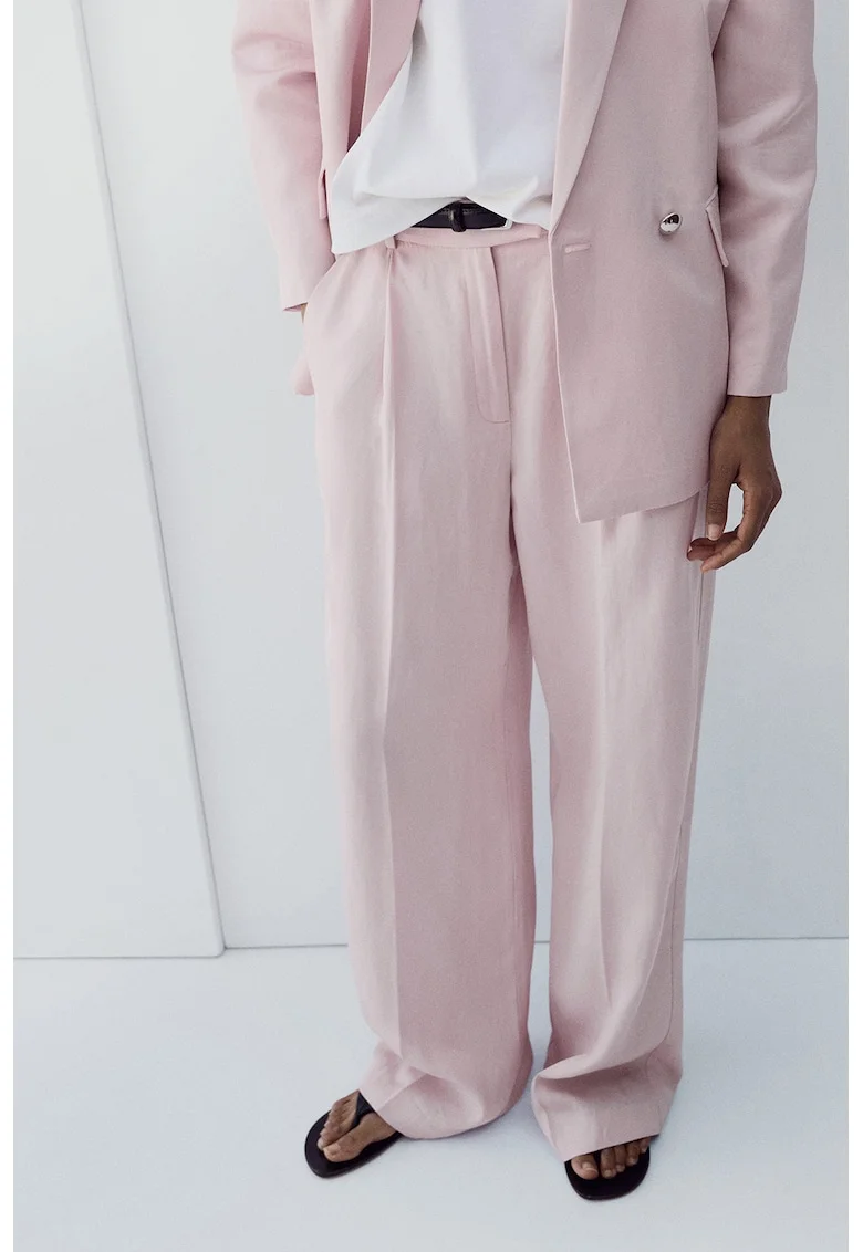 Pantaloni drepti eleganti, Roz prafuit
