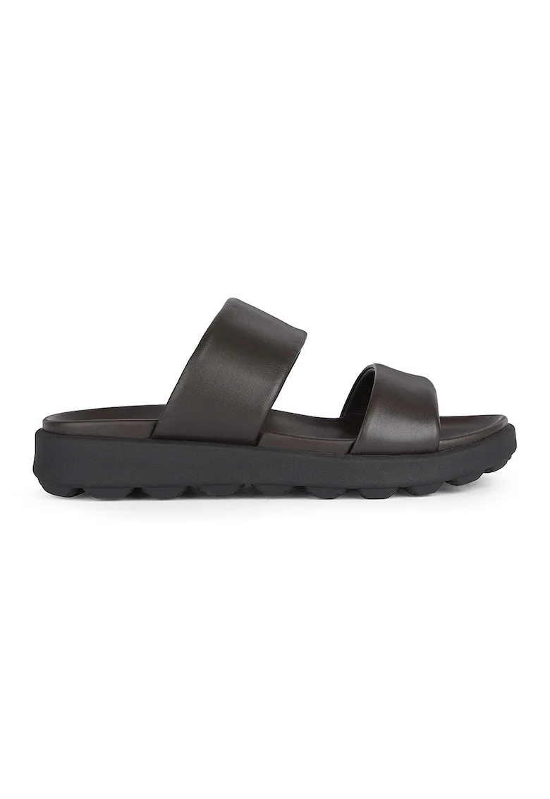 Papuci de piele, Maro inchis