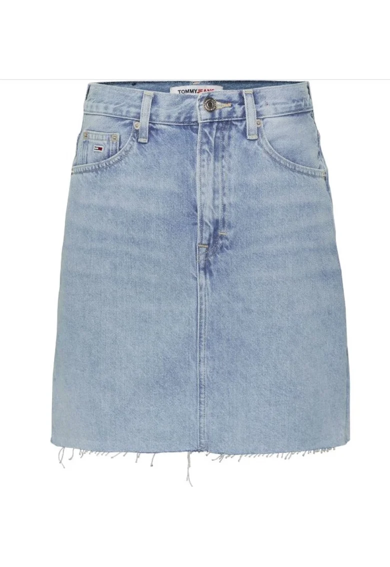 Fusta evazata din denim,