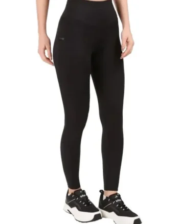 Colanti  Jamily, Negru