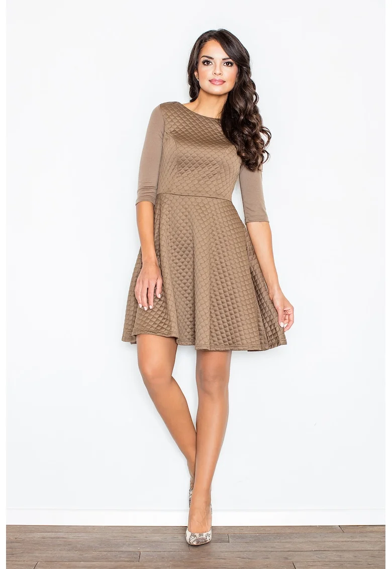 Rochie  matlasata evazata, cu maneci 3/4, bej, poliester