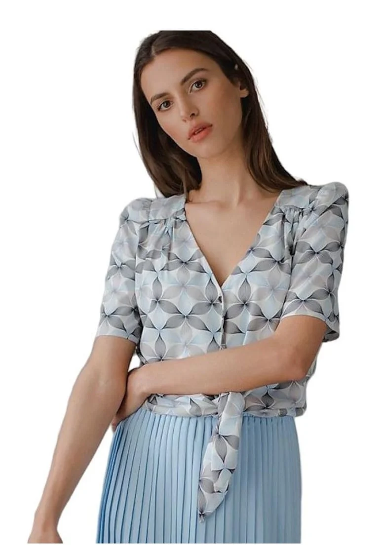 Camasa dama,  scurta, cu decolteu in forma de inima, maneci scurte, multicolor, poliester