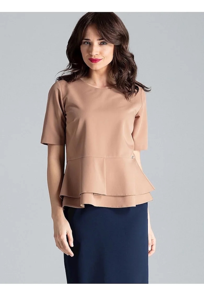 Bluza dama,  cu maneci scurte, decolteu semicircular, bascul dublu, maro, poliester 65% - viscoza 35%,
