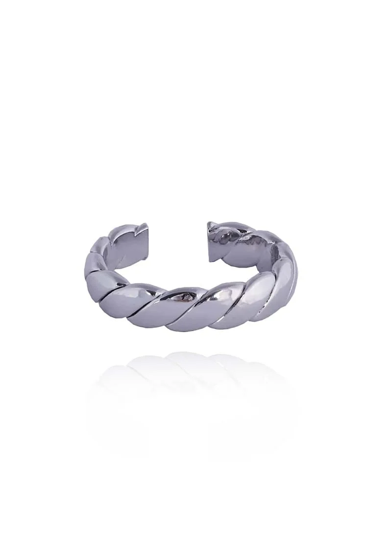 Inel placat cu argint cu un design original