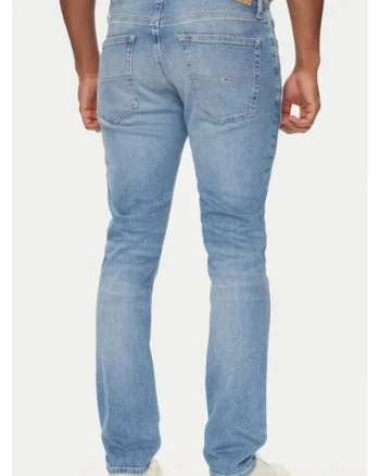 Blugi regular fit cu talie medie