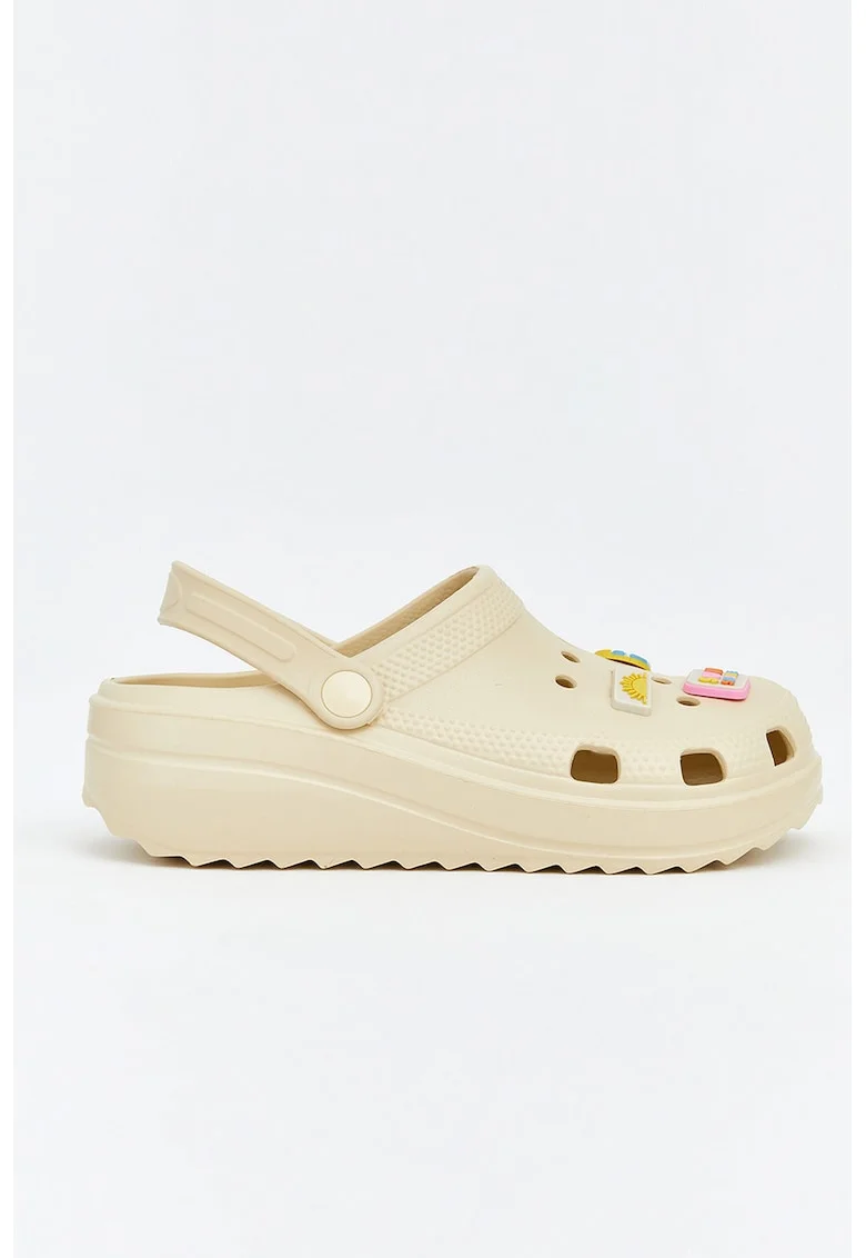 Saboti cu bareta slingback, Bej