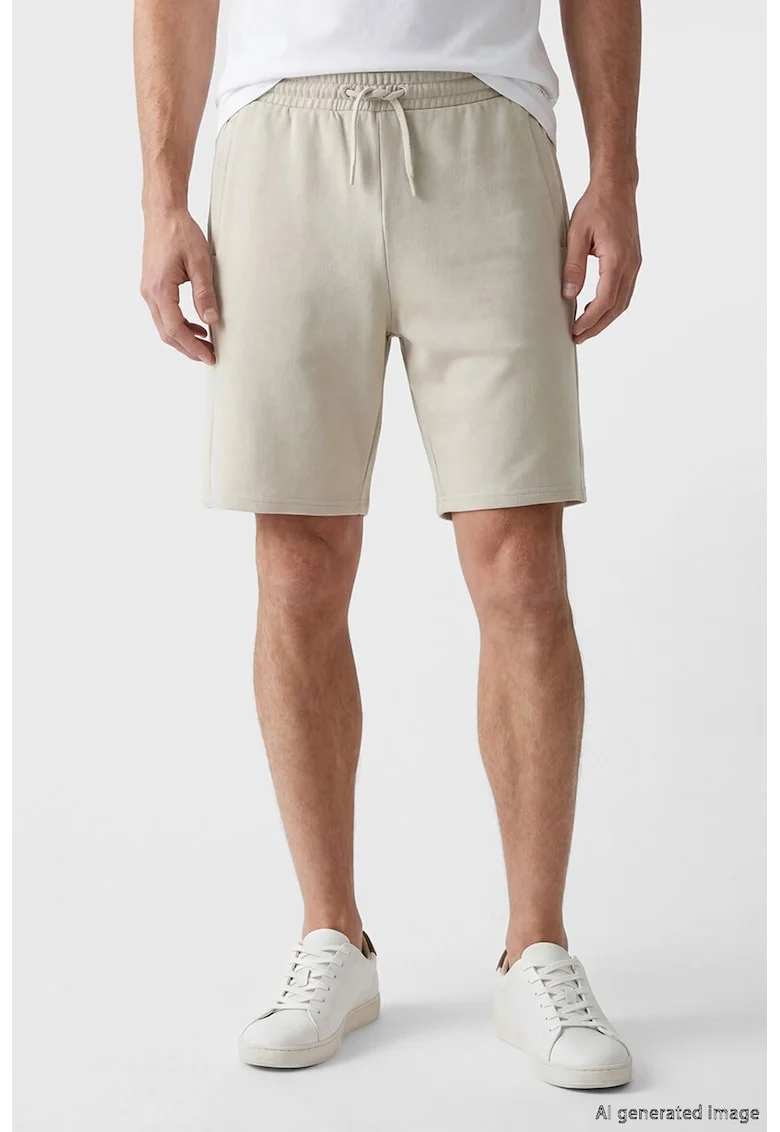 Pantaloni scurti cu croiala regular-fit si snur in talie, Bej deschis