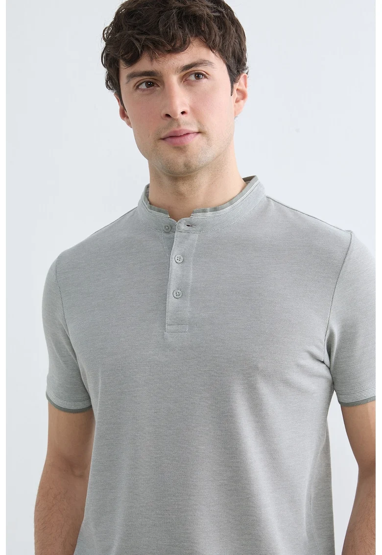 Tricou din amestec de bumbac cu fenta cu nasturi, Gri