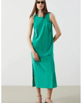 Rochie dreapta cu slituri laterale, Verde