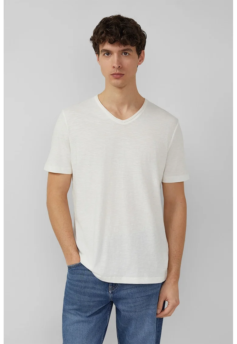 Tricou cu decolteu in V