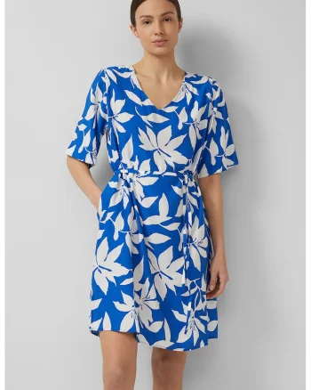 Rochie cu decolteu in V si maneci scurte
