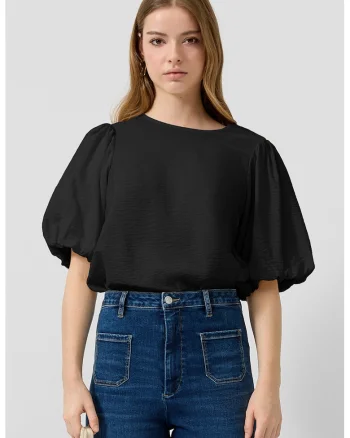 Bluza cu maneci bufante si aplicatie cu funda